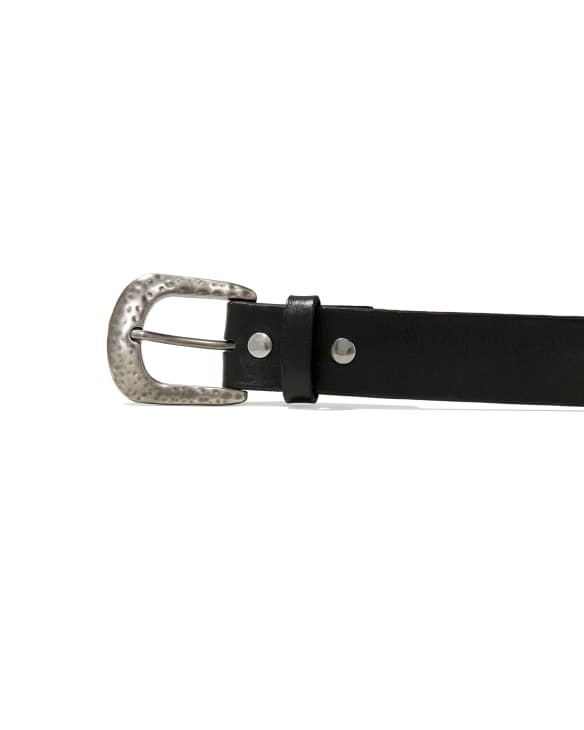 Hammered Buckle Belt in Black Leather